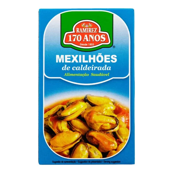 Muslinger i en mild og delikat krydret tomat-baseret sauce.&nbsp;